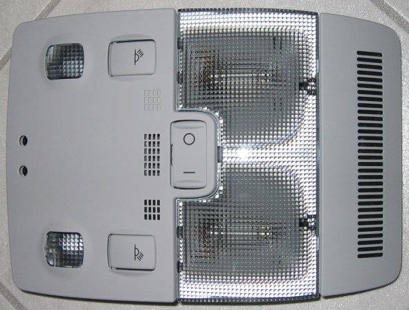 audi_leseleuchte_01.jpg audi_leseleuchte_01.jpg
